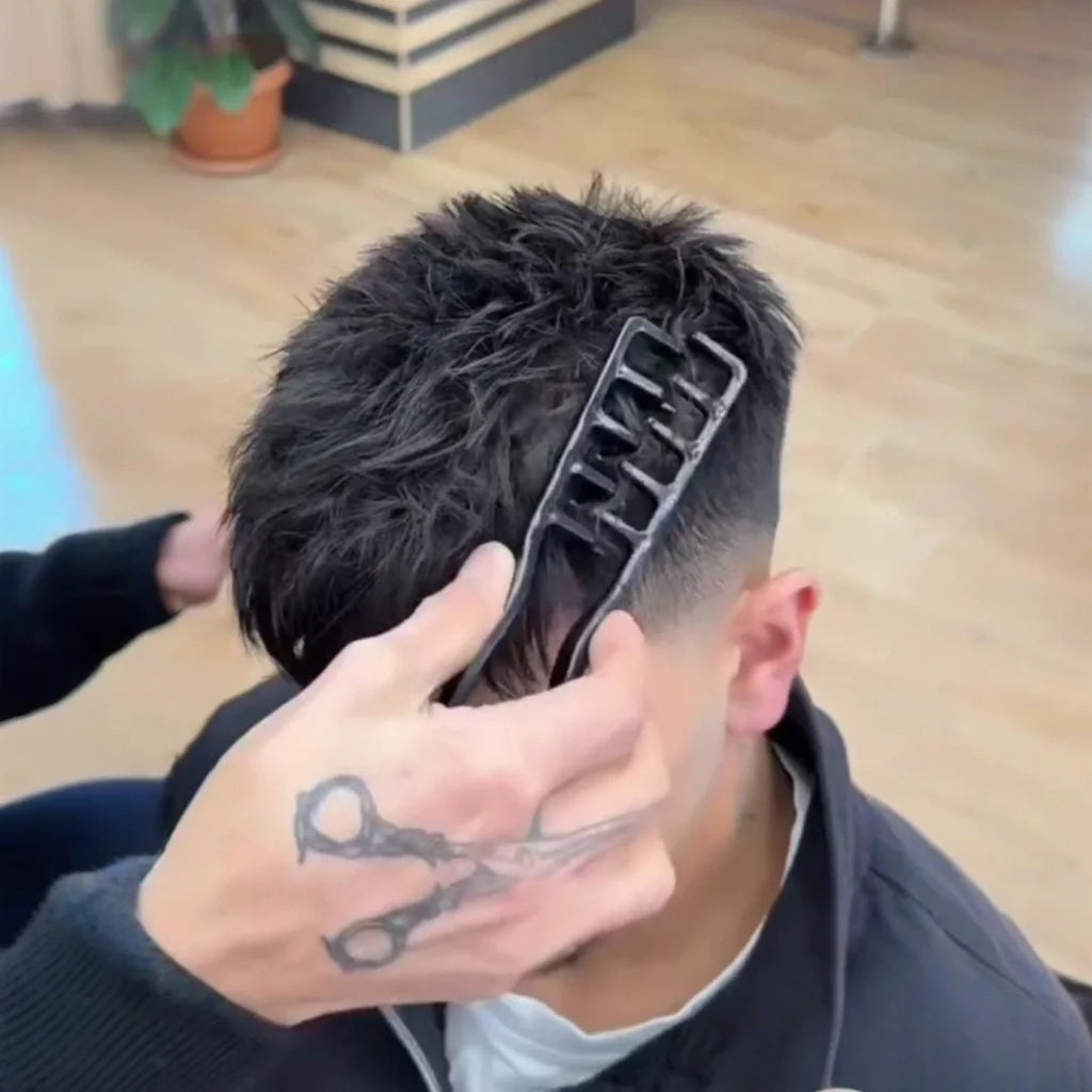 Men Fluffy Hair Styling Comb V‑Shape Texture Modeling Hair Gripper Clip DIY Hairstyle Tool For Volume Bangs Hairline Salon
